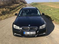 Gebraucht BMW 330 245 PS (180 kW) 2010 Schwarz Kombi