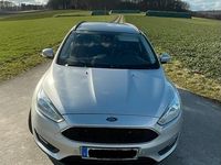 Gebraucht Ford Focus 120 PS (88 kW) 2016 Silber Kombi