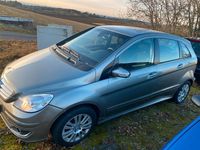 Gebraucht Mercedes B200 140 PS (102 kW) 2008 Grau Van / Kleinbus