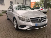Gebraucht Mercedes A180 Urban 122 PS (89 kW) 2013 Silber Kleinwagen