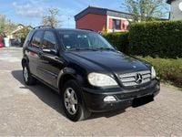 Gebraucht Mercedes ML350 235 PS (172 kW) 2003 Schwarz SUV