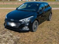 Gebraucht Hyundai i20 Active 100 PS (73 kW) 2019 Schwarz Kleinwagen