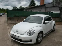 Gebraucht VW Beetle Basis 105 PS (77 kW) 2016 Weiß Kleinwagen