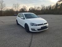 Gebraucht VW Golf VII Trendline 86 PS (63 kW) 2015 Weiß Kleinwagen