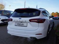 Neu Ford Focus ST-Line 125 PS (91 kW) 2025 Frozen white Kombi