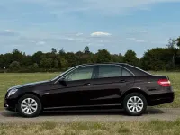 Gebraucht Mercedes E250 201 PS (147 kW) 2009 Braun Limousine