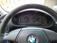 gebraucht BMW 320 i Touring Automatik