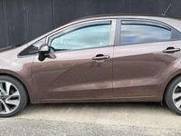 Gebraucht Kia Rio Platinum Edition 109 PS (80 kW) 2015 Limousine