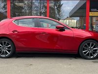 Gebraucht Mazda 3 Selection 122 PS (89 kW) 2019 Rot Limousine