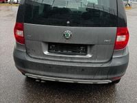 Gebraucht Skoda Yeti 140 PS (102 kW) 2012 Grau SUV