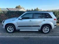 Gebraucht Suzuki Vitara 129 PS (94 kW) 2014 Silber SUV