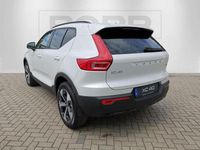 Gebraucht Volvo XC40 Plus 163 PS (119 kW) 2024 Crystal white pearl SUV