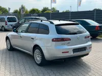 Gebraucht Alfa Romeo 159 140 PS (102 kW) 2009 Silber Kombi