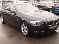 Gebraucht BMW 530 Performance 245 PS (180 kW) 2010 Imperialblau brillanteffekt me Kombi