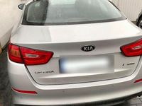 Usado Kia Optima 136 HP (100 kW) 2015 Prateado Sedan