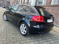 Gebraucht Audi A3 Attraction 125 PS (91 kW) 2010 Schwarz Kleinwagen