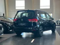 Gebraucht VW Touran Highline 150 PS (110 kW) 2020 Schwarz Van / Kleinbus