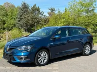 Używany Renault Mégane Intens 101 KM (74 kW) 2017 Niebieski Sedan/Limuzyna