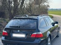 Gebraucht BMW 525 197 PS (144 kW) 2008 Schwarz Kombi
