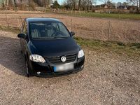 Gebraucht VW Fox 75 PS (55 kW) 2004 Schwarz Kleinwagen