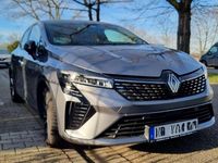 Gebraucht Renault Clio V Techno 94 PS (69 kW) 2023 Grau Limousine