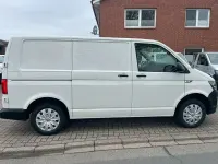 Gebraucht VW Transporter 102 PS (75 kW) 2018 Weiß Van