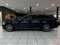 Gebraucht Mercedes E220 194 PS (142 kW) 2019 Blau Kombi