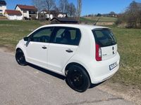 Gebraucht Skoda Citigo Active 60 PS (44 kW) 2015 Weiß Kleinwagen