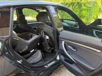 Gebraucht BMW 320 Gran Turismo Performance 190 PS (139 kW) 2017 Schwarz Limousine