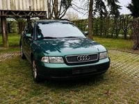 Gebraucht Audi A4 125 PS (91 kW) 1999 Grün Kombi