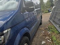 Second-hand VW Crafter 140 CP (102 kW) 2018 Albastru Van