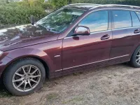 Gebraucht Mercedes C220 170 PS (125 kW) 2007 Rot Kombi