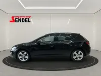 Używany Seat Leon FR 125 KM (91 kW) 2018 Czarny Sedan/Limuzyna