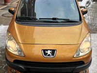 Gebraucht Peugeot 1007 73 PS (53 kW) 2005 Gold Van / Kleinbus