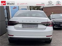 Gebraucht Skoda Superb Style 190 PS (139 kW) 2020 Moonweiß perleffekt Limousine