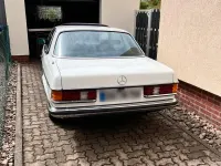 Gebraucht Mercedes 230 136 PS (100 kW) 1981 Weiß Coupé