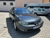 Gebraucht Renault Laguna II Initiale 135 PS (99 kW) 2005 Blau Limousine