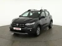 Gebraucht Dacia Sandero Stepway 110 PS (80 kW) 2023 Grau SUV