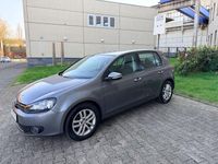 Gebraucht VW Golf VI Highline 122 PS (89 kW) 2010 Grau Kleinwagen