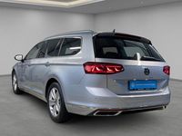 Gebraucht VW Passat Elegance 150 PS (110 kW) 2024 Silber Kombi