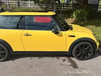 Gebraucht Mini ONE 90 PS (66 kW) 2003 Gelb Kleinwagen
