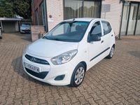 Gebraucht Hyundai i10 69 PS (50 kW) 2013 Weiß Kleinwagen