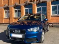 Używany Audi A1 Ambiente 86 KM (63 kW) 2011 Niebieski Hatchback