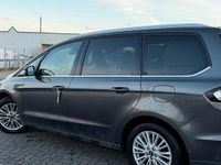 Gebraucht Ford Galaxy Titanium 165 PS (121 kW) 2019 Grau Van / Kleinbus