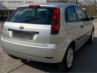 Gebraucht Ford Fiesta 60 PS (44 kW) 2005 Silber Kleinwagen