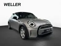 Occasion Mini Cooper Essential 136 PK (100 kW) 2023 Zilver Hatchback