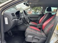 Gebraucht VW Golf VI Match 122 PS (89 kW) 2013 Silber Kleinwagen