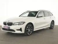 Gebraucht BMW 320e Advantage 204 PS (150 kW) 2022 Weiß Limousine
