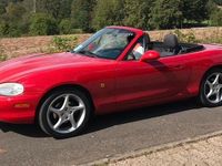 Gebraucht Mazda MX5 110 PS (80 kW) 1999 Rot Cabrio