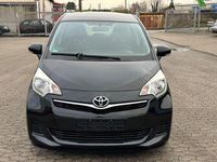 Gebraucht Toyota Verso-S Life 90 PS (66 kW) 2011 Schwarz Van / Kleinbus